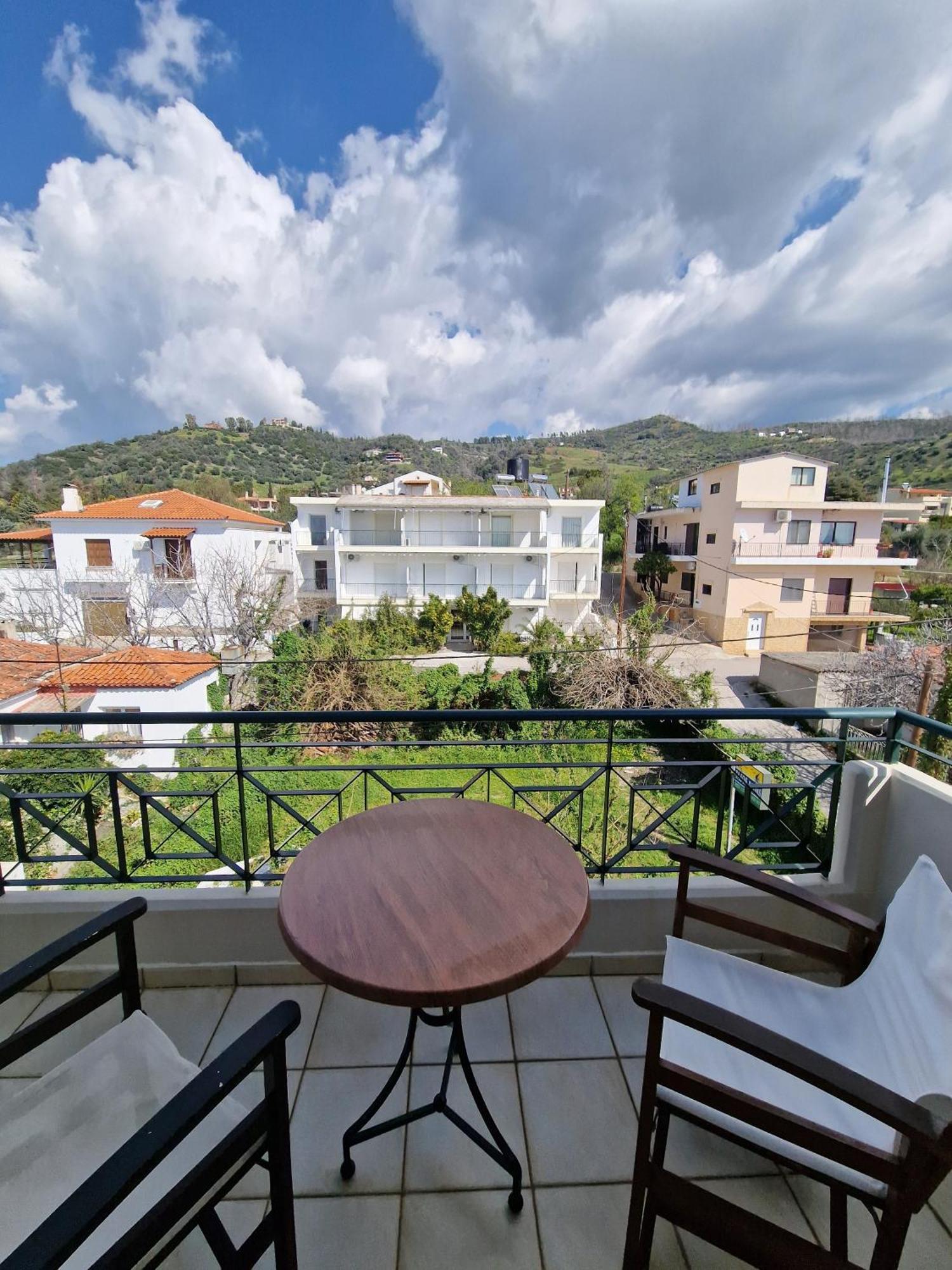 Porto Xronia Aparthotel Khrónia Exterior foto